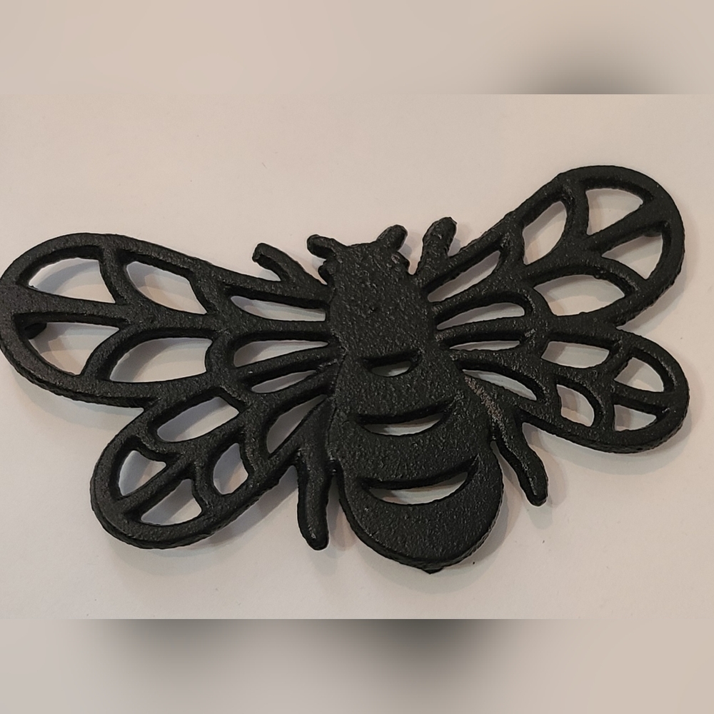Bumble Bee Cast Iron trivet
